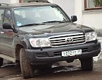 «Федеральный» Land Cruiser с «правительственным номером» Республики Коми по-прежнему обслуживает руководителя республиканского лесного комитета. Фото Сергея Сорокина.
